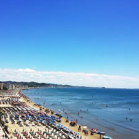 Apolonia Seaside Lejlighed *